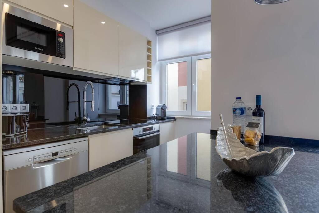 Yollaapartment Lagos Extérieur photo